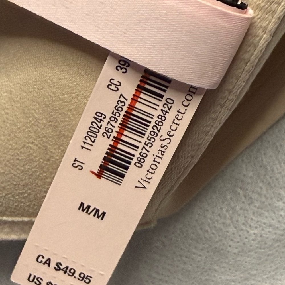 Victoria Secret Seamless Nude Strapless Bra - Picture 3 of 7